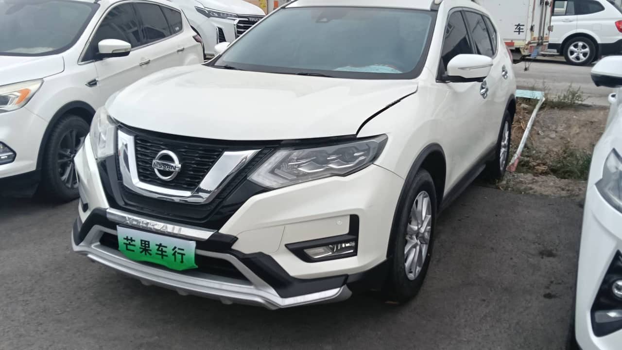 2019 Nissan X-Trail; curated vehicle image