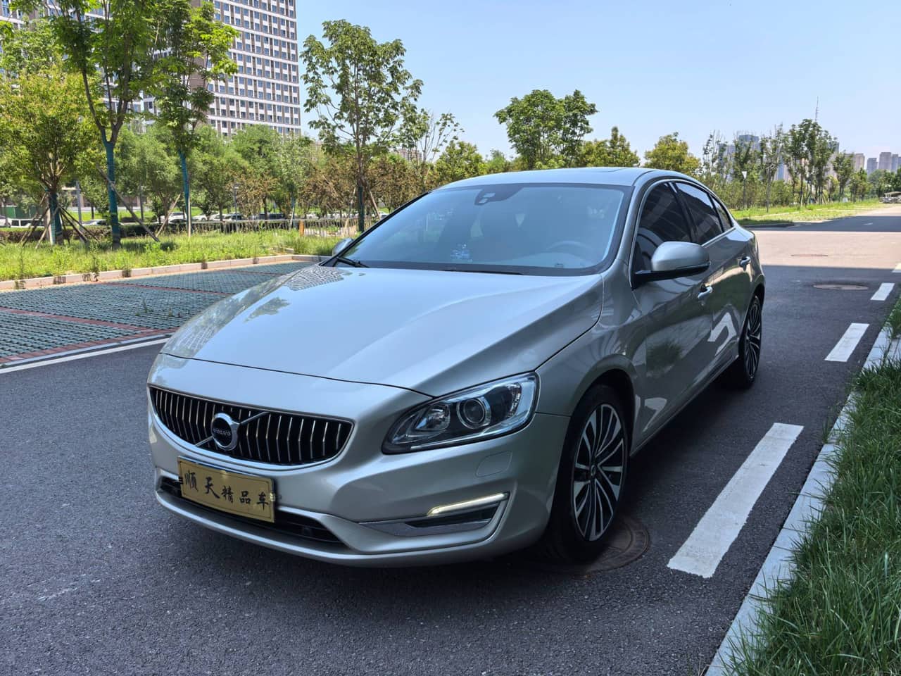 2019 Volvo S60; curated vehicle image