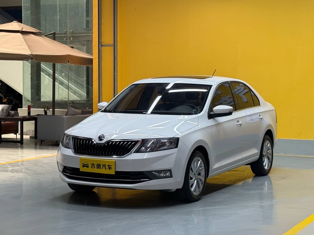 2019 Škoda Rapid; curated vehicle image