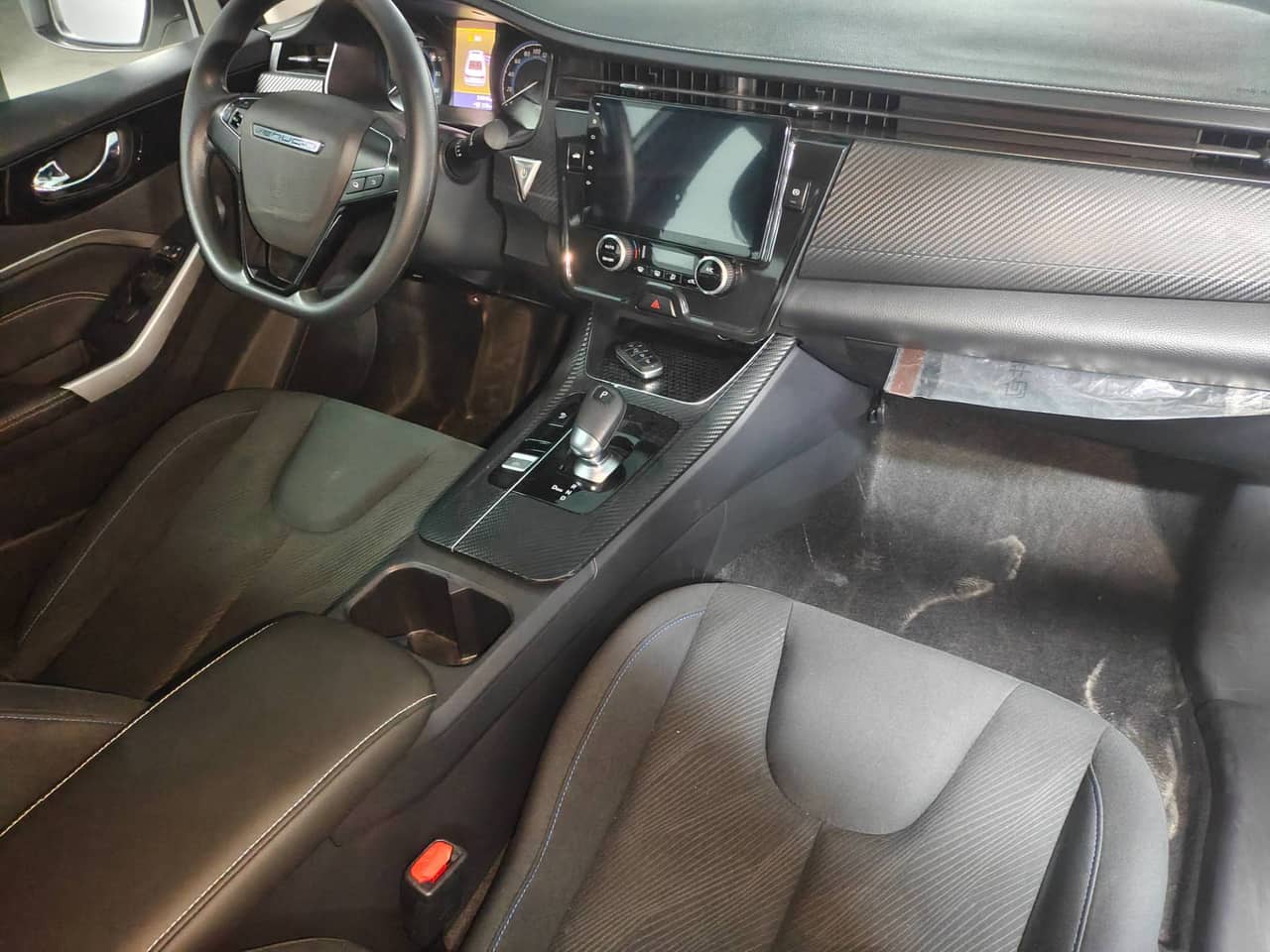 2023 Venucia D60EV; curated vehicle image