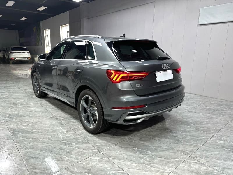 Audi Q3 – 2022款 35 TFSI Fashion Dynamic Edition photo 2