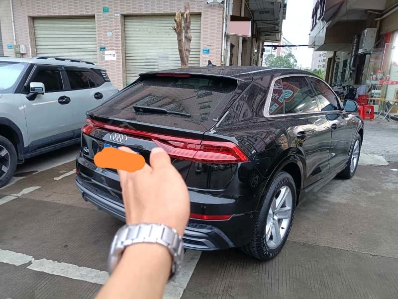 Audi Q8 – 2022款 45 TFSI Luxury Dynamic Edition photo 2