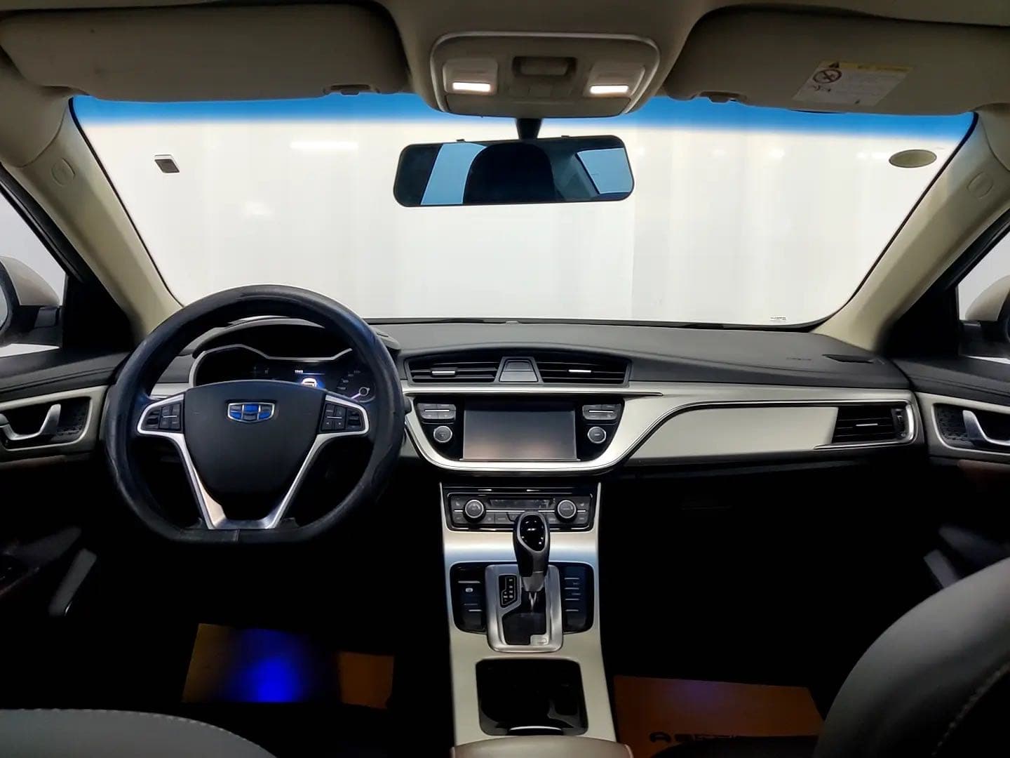 Geely Emgrand GL – 2017款 1.3T Automatic Prestige Edition photo 3