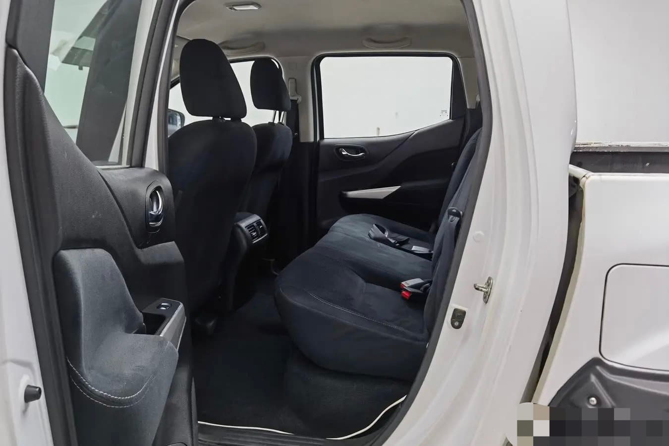 Nissan Navara – 2017款 2.5L Automatic 2WD Luxury Edition QR25 photo 3