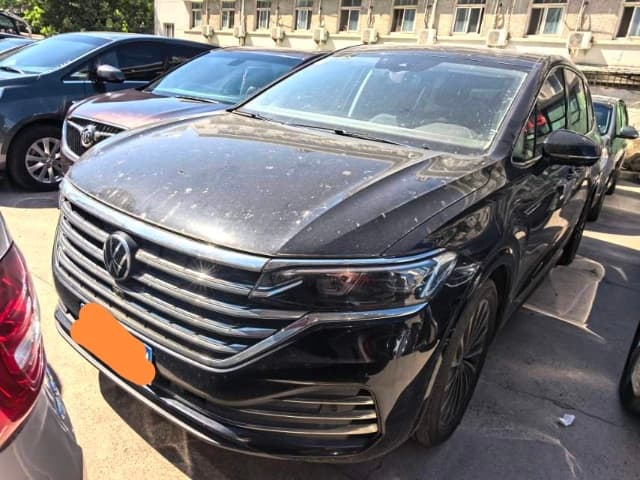 2020 Volkswagen Viloran Flagship Edition; curated vehicle image