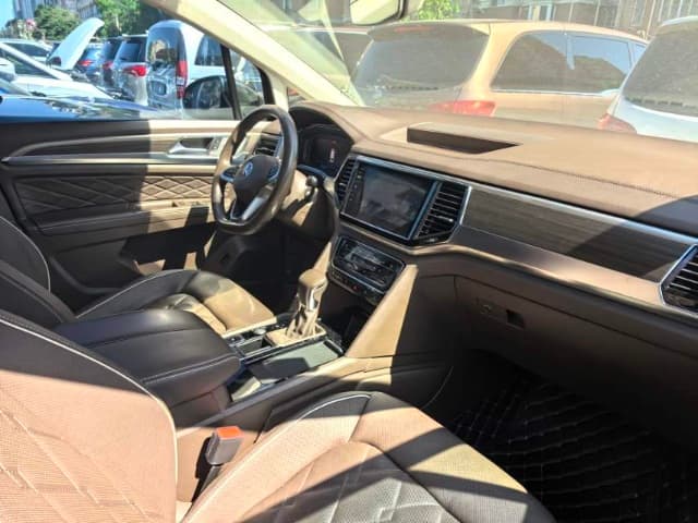2020 Volkswagen Viloran Flagship Edition photo 6